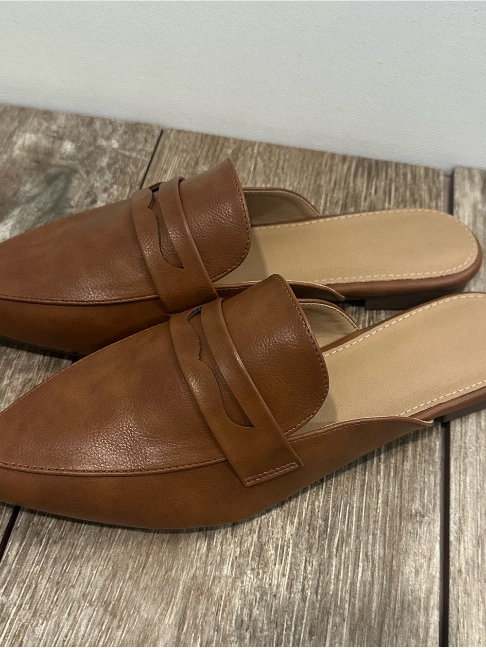 Women's Slip-OnPointy-toe Penny Loafer Mules in Brown, NWOB, Size 9 - Picture 8 of 8